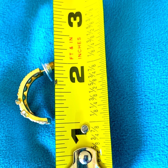 Authentic Chanel earrings!! Gorgeous. I have worn these 1x. - Picture 10 of 11